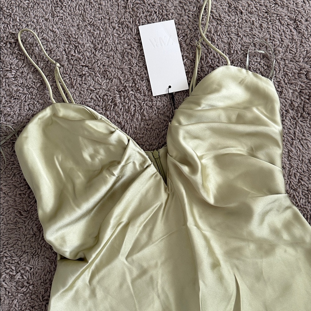 NWT Sweetheart Neck Satin Midi Dress - Picture 7 of 16